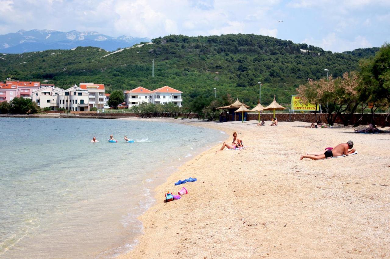 Apartments By The Sea Stara Novalja, Pag - 6469 المظهر الخارجي الصورة