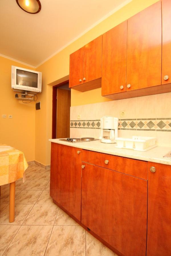 Apartments By The Sea Stara Novalja, Pag - 6469 المظهر الخارجي الصورة