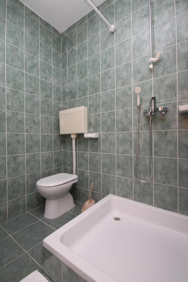 Apartments By The Sea Stara Novalja, Pag - 6469 المظهر الخارجي الصورة