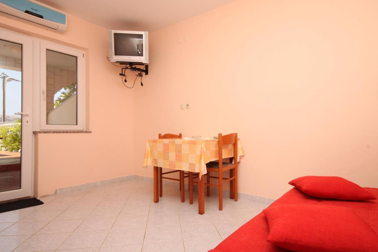 Apartments By The Sea Stara Novalja, Pag - 6469 المظهر الخارجي الصورة